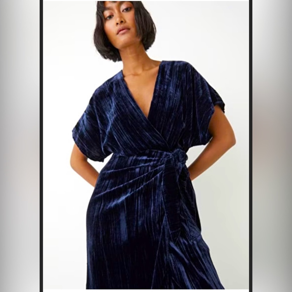 & Other Stories Blue Velvet Wrap Dress Size 6